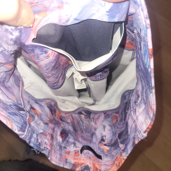 Lululemon Base Pace High Rise Crop 23" Size 6 - Picture 12 of 14